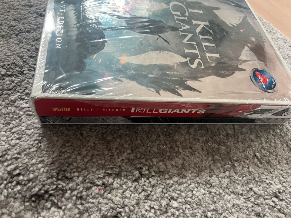 I Kill Giants Film Deluxe Book Version Neuwertig ! Novel Bluray in Morbach