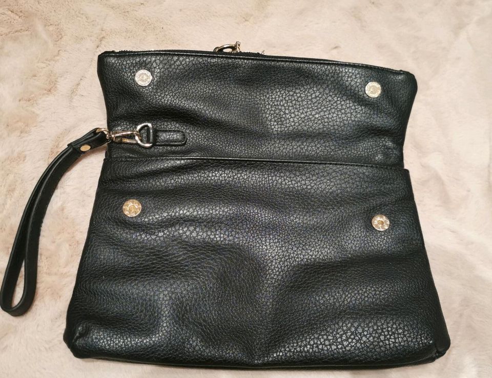 Clutch/Handtasche von * pieces* schwarz, Gold in Menden