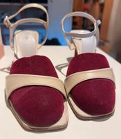 Riemchenpumps, Blockabsatz, Creme, 41 Berlin - Marienfelde Vorschau