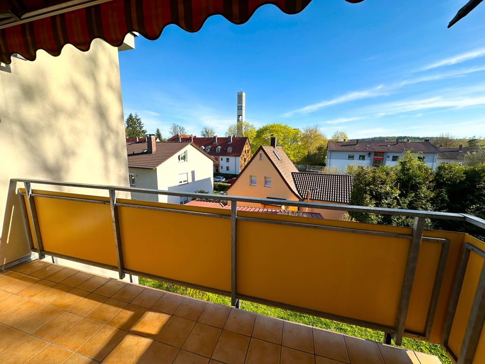 Preisanpassung! Helle 4-Zimmer-Eigentumswohnung mit Balkon und TG-Stellplatz! in Coburg