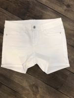 Hot Pans Jeansshorts Shorts weiß Mid Waist S 36 wie neu Niedersachsen - Lorup Vorschau