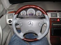 Mercedes Holzlenkrad CLK W208 E-Kl. W210 MoPf W463 Lederlenkrad Nordrhein-Westfalen - Gelsenkirchen Vorschau