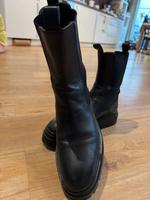 Lederstiefel von Zara Niedersachsen - Hohenhameln Vorschau