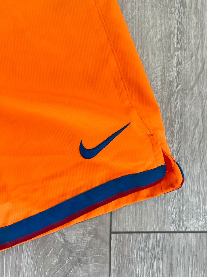 Original FC Barcelona Shorts Nike Größe M Blaugrana NEU in Iserlohn