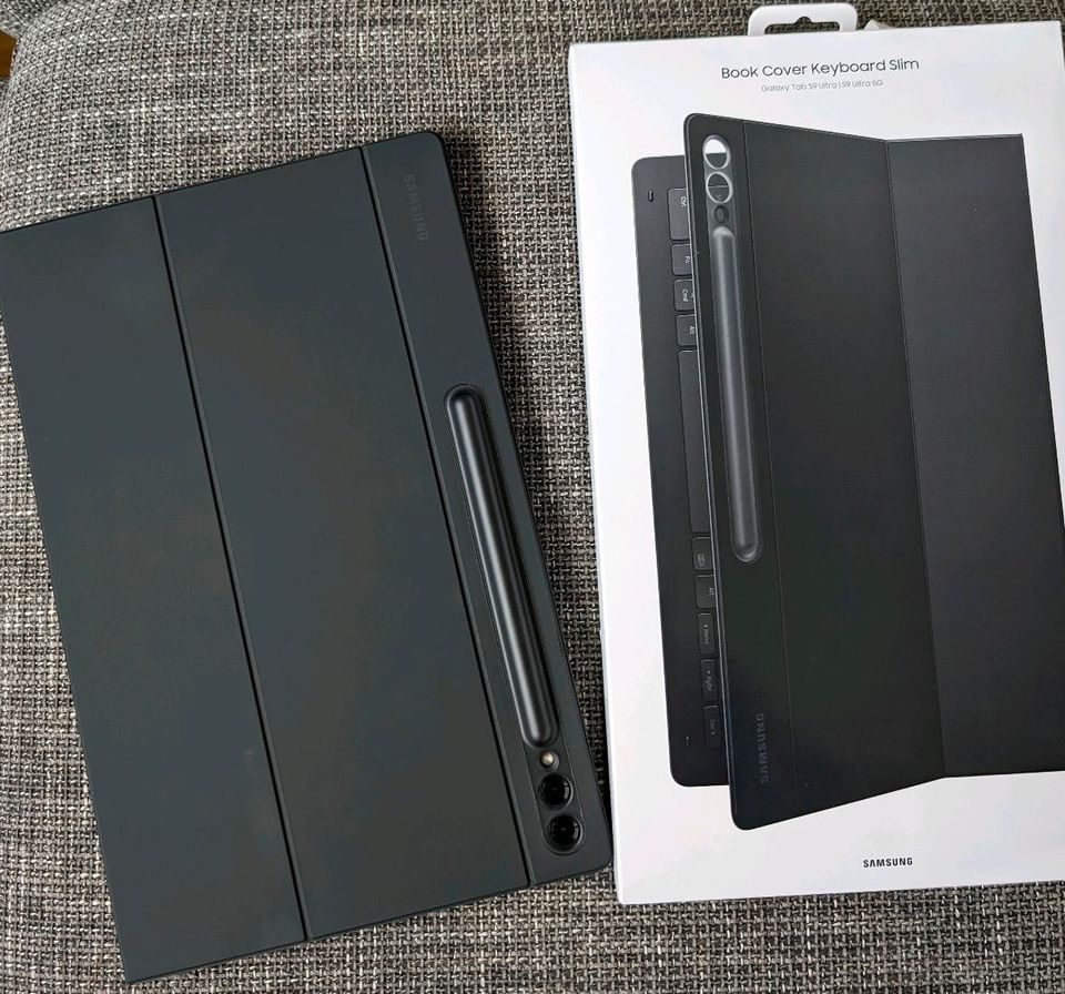 Samsung Book Cover Keyboard Slim für Galaxy Tab S9 Ultra in Aachen