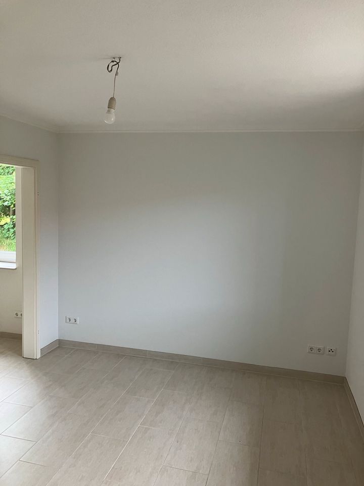 Wunderschöne 3 Zimmerwohnung, provisionsfrei, kein Makler in Husum