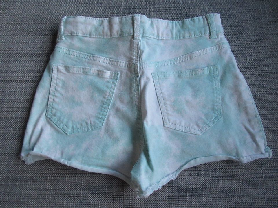 SET 3 Hot Pants H&M Sterne + Batik + dunkelblau Größe 152 in Schneverdingen