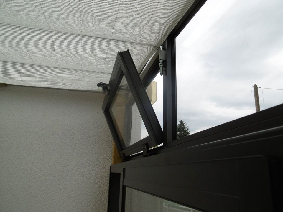 Terrassenüberdachung, Solarveranda mit Schiebelementen, ca. 4 x 6,35 x 2,59 m (BxLxH) € 16800* - VB in Neunkirchen a. Brand