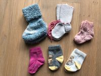 Socken Bootie Überzieher warm handmade gestrickt Baby Kleinkind München - Au-Haidhausen Vorschau