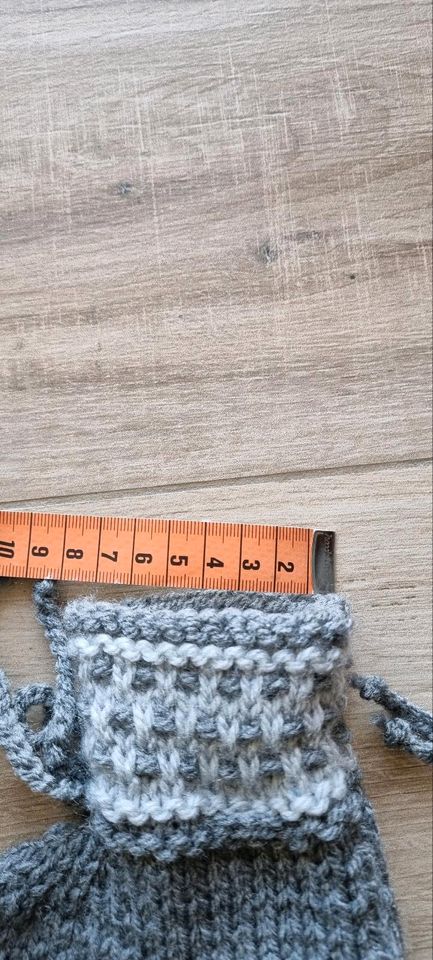 Baby Schuhe, Baby Socken in Offenberg