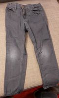 Hose slim fit dunkelblau Baumwotwill H&M 116 Niedersachsen - Ronnenberg Vorschau