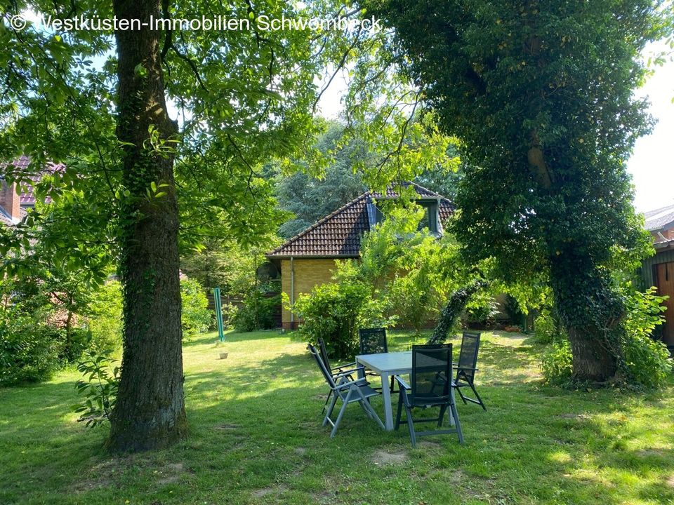 Für Naturliebhaber! Schönes Einfamilienhaus in ruhiger Waldrandlage! in Albersdorf