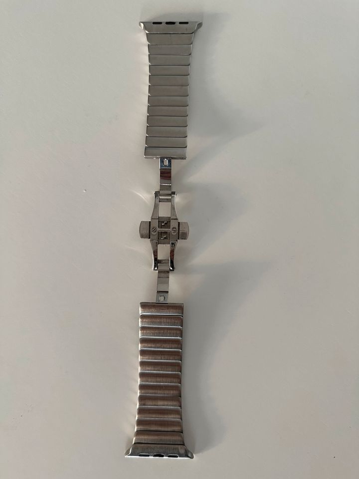 APPLE WATCH ULTRA GLIEDERARMBAND SILBER METALL BAND DRITTANBIETER in Böblingen