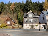 Freistehendes Einfamilienwohnhaus Thüringen - Neuhaus Vorschau