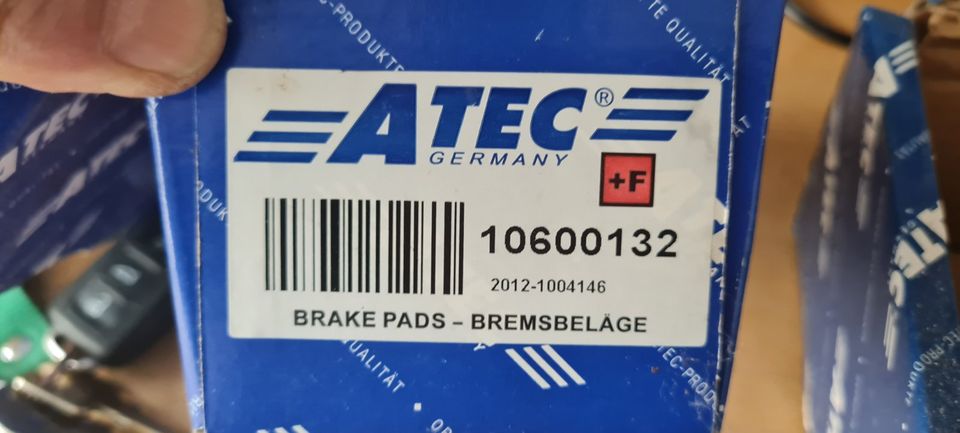 ATEC Bremsscheiben Bremsbeläge VW Golf Passat Polo Seat Ibiza usw in Bocholt