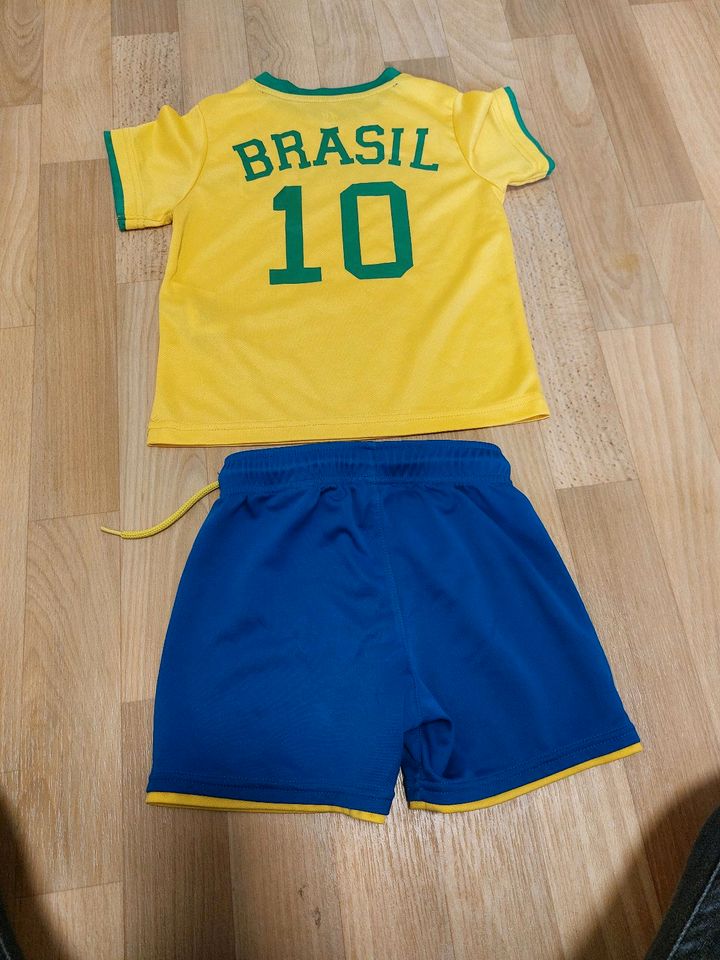 Brasilien trikot / Brasil in München