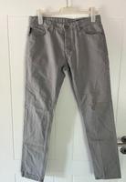 Jack & Jones Herren Hose grau Gr. 33/34 Slim fit Güstrow - Landkreis - Zehna Vorschau
