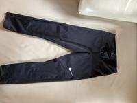 Nike Dry-Fit 3/4 Sport-Hose schwarz Gr. S Laufhose Niedersachsen - Bramsche Vorschau