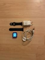 Applewatch Series 2- 36mm Roségold mit schwarzen Armband+ladekabl Nordrhein-Westfalen - Ratingen Vorschau