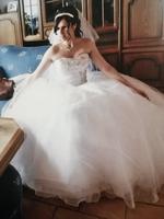 Ronald joyce Brautkleid Hochzeitskleid Prinzessin 38 40 reifrock Nordrhein-Westfalen - Gladbeck Vorschau