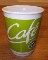 Porzellan-Kaffeebecher in Grün von McDonald`s aus 2008 Frankfurt am Main - Bergen-Enkheim Vorschau
