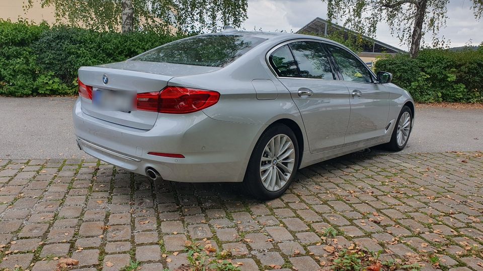 BMW 530xD Luxury Line - Garantie - TV etc. in Peißenberg
