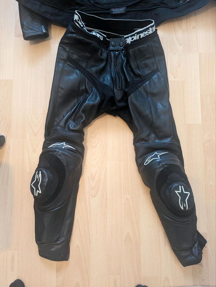 Alpinestars Lederkombi Zweiteiler Gr. 50 in Braunschweig