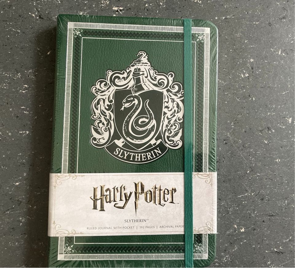 Harry Potter Slytherin Notizbuch in Eichstätt