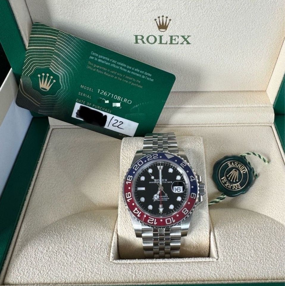 Rolex GMT Master II alias Pepsi Ref. 126710BLRO aus 2022 in Wernau