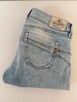 Herrlicher Touch Cropped Jeans W28 Niedersachsen - Stadthagen Vorschau