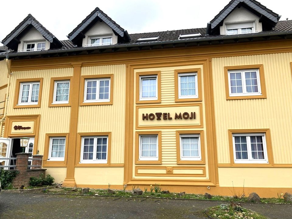 Hotel mit Gaststätte und viel Potenzial in idyllischer Lage! in Lindlar