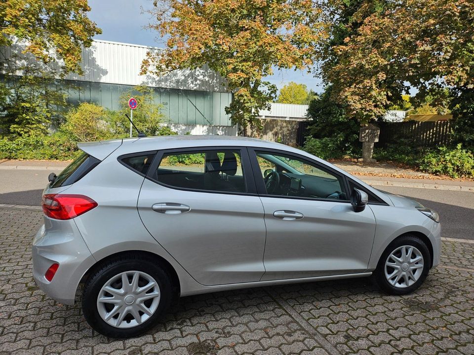 Ford Fiesta Cool & Connect*NAVI*PDC in Saarlouis