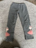 Leggings age 116 Nordrhein-Westfalen - Engelskirchen Vorschau