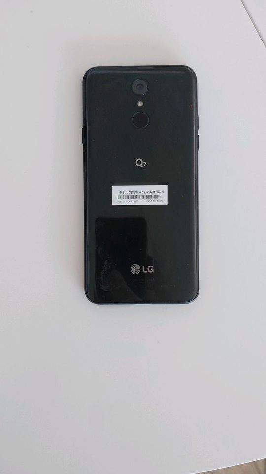 Handy LG Q7 in Dresden