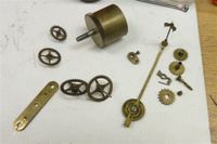 Reparatur Revision Wanduhr Standuhr Comtoise Regulator Kaminuhr Nordrhein-Westfalen - Solingen Vorschau