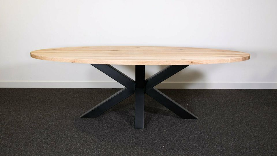 Ovaler Eichentisch 180x90 "JEDE GRÖßE MÖGLICH" Esstisch Küchentisch Eiche Massivholztisch Eichentisch Wohnzimmertisch Holztisch Design Tisch Stahlbeine Edelstahl Tischbeine in Ochtrup