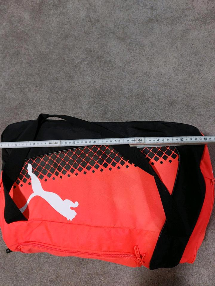 Sporttasche, Weekender ca für eine Woche  Marke Puma in Kühlungsborn
