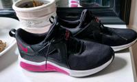 Nike Turnschuh Schwarz/Pink gr.42,5 Hessen - Eschenburg Vorschau