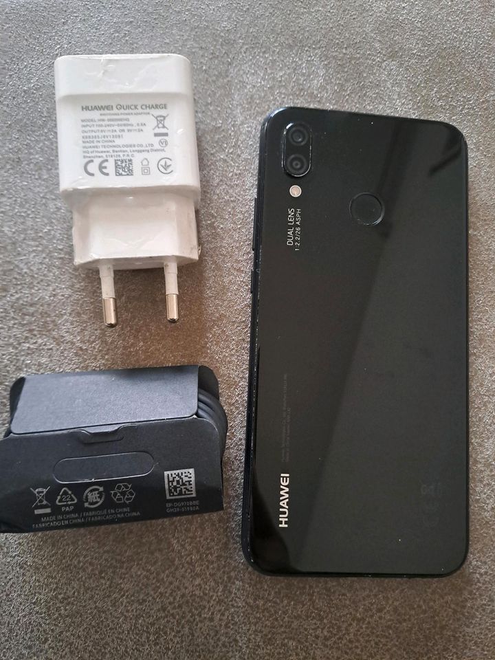 HUAWEI P20 LITE "64 GB, BLAU,DUAL, TOP" in Heitersheim