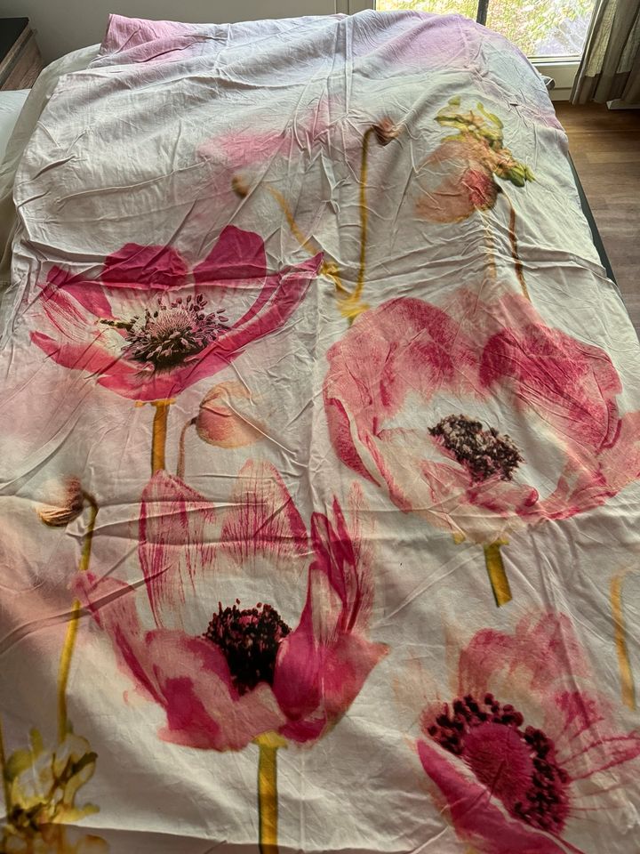 Bettwäsche Doppelbett Blumen rosa pink 100% Baumwolle Mädchen in Frankfurt am Main