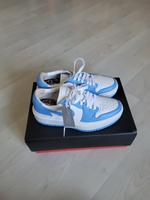 Jordan Air 1 Elevate Low Sneaker Gr. 38,5 Blau weiß NEU Nordrhein-Westfalen - Reichshof Vorschau