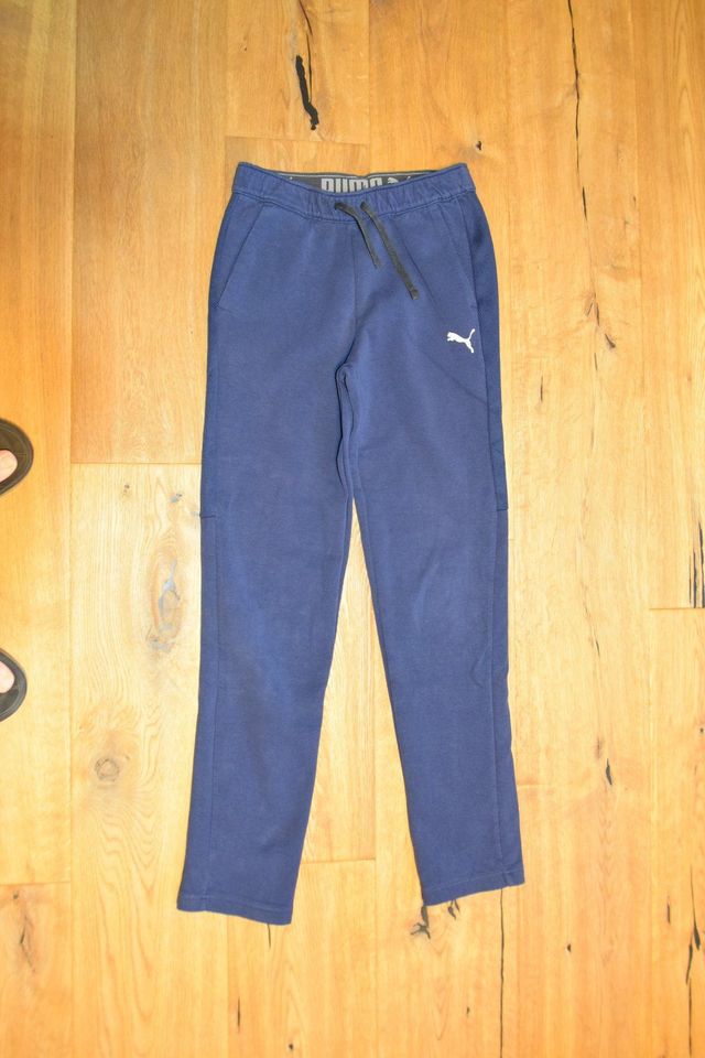 Blaue Jogginghose Sweathose von Puma, Gr. 158/164 in Oldenburg