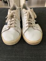 Adidas Turnschuhe Jungs/Herren Gr. 9 Schleswig-Holstein - Siek Vorschau