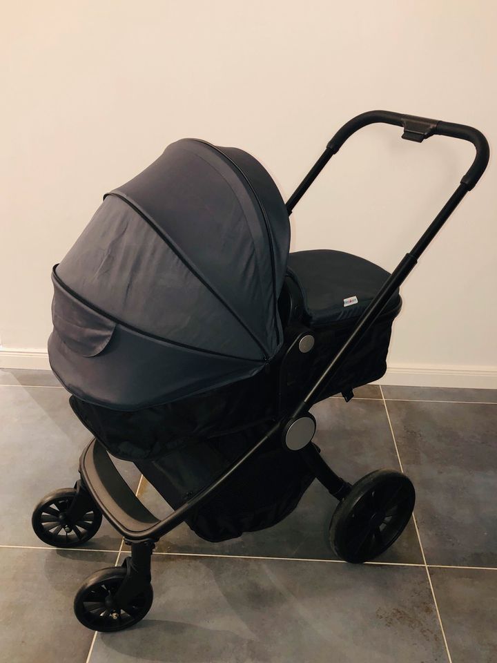 Buggy-Kinderwagen 2 in 1 wie neu.!! in Ratingen