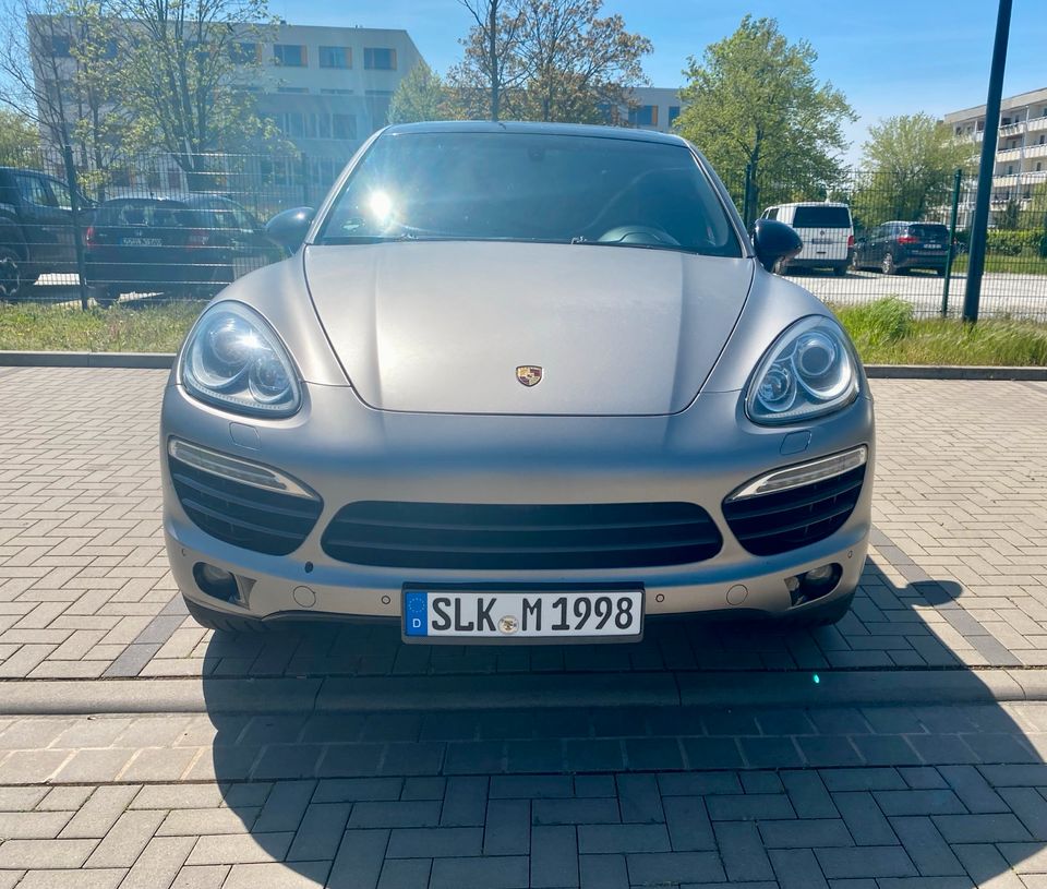 Porsche Cayenne 3.0 Diesel in Schönebeck (Elbe)