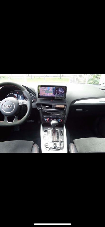 Audi Q5 2.0TDI S-Line in Meine