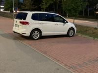 VW Touran. 2.0  tdi  DSG Automatik Kr. Altötting - Unterneukirchen Vorschau