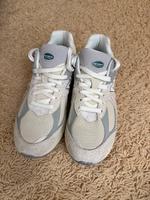 New Balance M2002R Turnschuhe Sneaker beige Grey 40 NEU OVP Baden-Württemberg - Kehl Vorschau