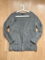 Kuschliger grauer Cardigan Strickjacke Stuttgart - Möhringen Vorschau