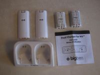 Nintendo Wii bigben Controller mit Dual Charger Ladestation weiß Nordrhein-Westfalen - Hagen Vorschau